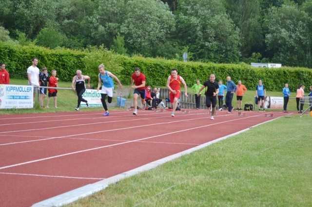 sprintergunzenhausen2018 100m 1.jpg